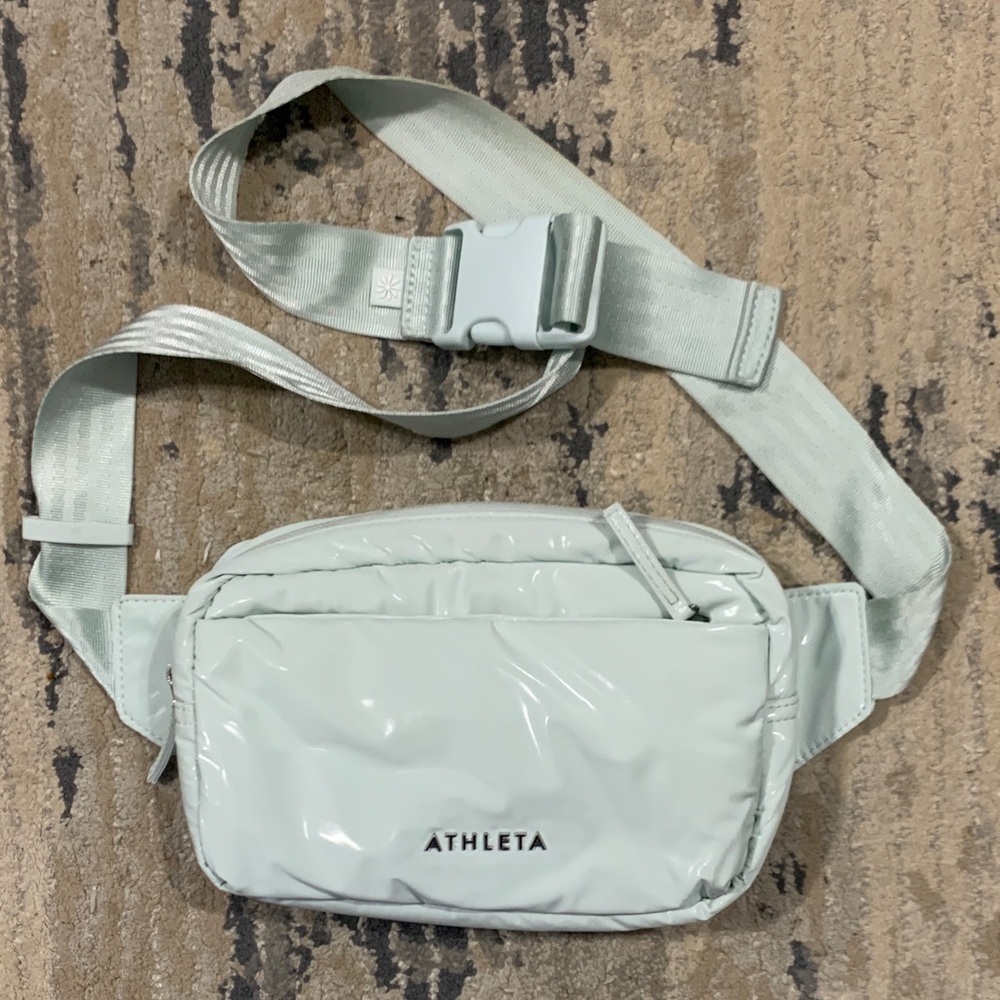 Puffy Mint Athleta All About Shine Crossbody Belt Bag